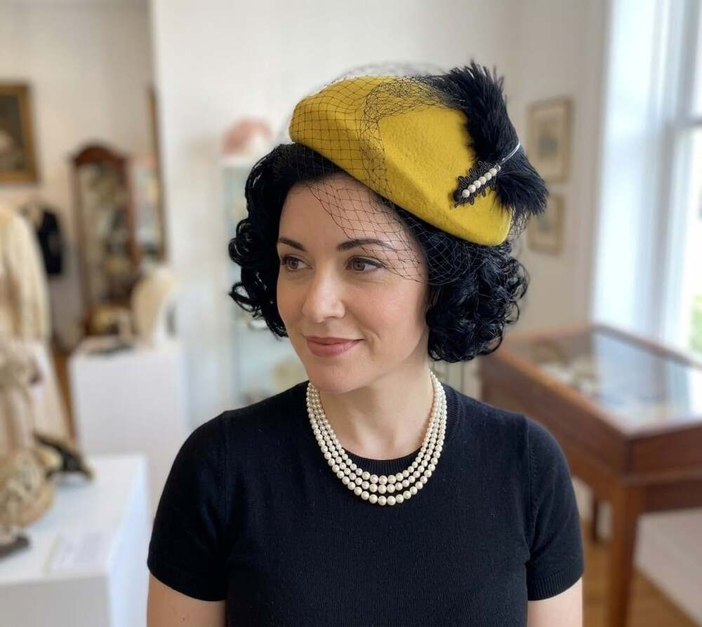 VTG. 50s Mustard Yellow Wool Felt Pillbox Hat Black Ostrich Feather Pearl Mesh